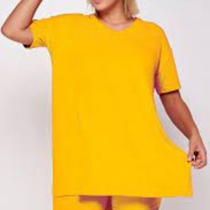 Plus Size Oversized Yellow Vneck Top & Matching Short Set